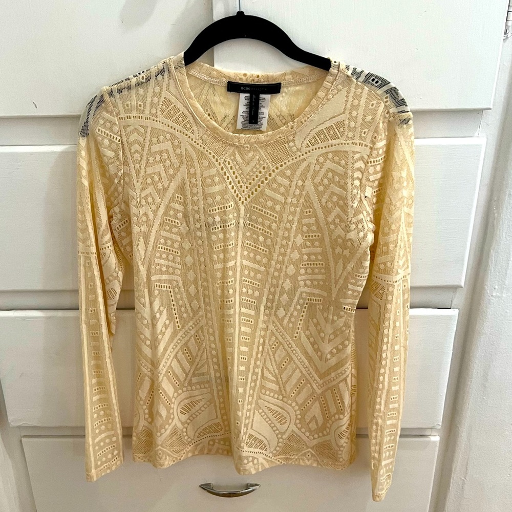 BCBG cream lace shirt. Size small.